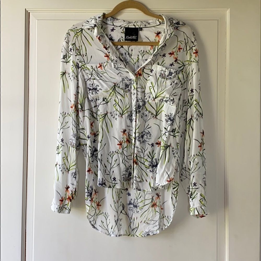Pretty Lightweight Floral Shirt